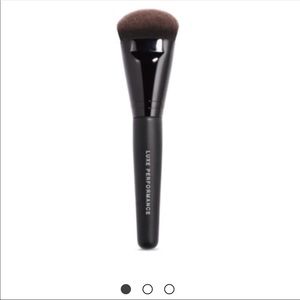 BareMinerals Luxe Performance Makeup Brush